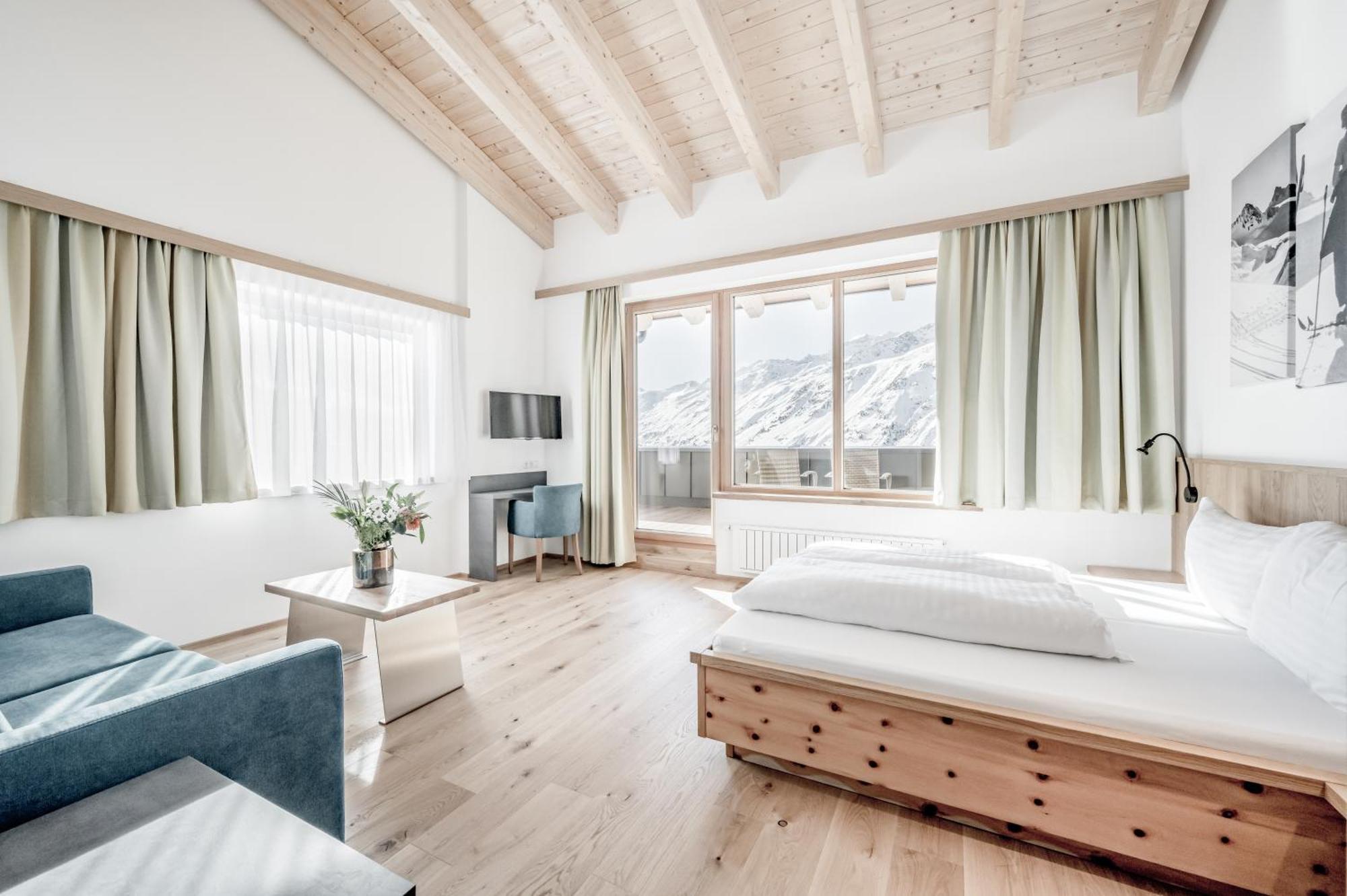 Olymp Hotel 4*